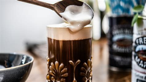 Vanilla Cream Cold Foam Recipe - Reily Products