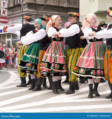Poland Traditional Folk Group Editorial Image - Image of highlanders ...