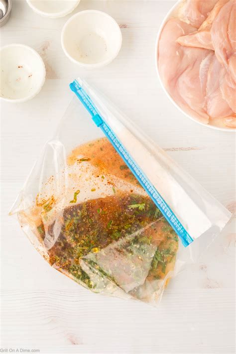 Cilantro Lime Chicken Marinade - grillonadime.com