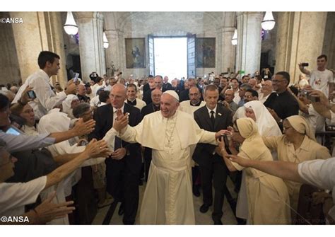 教宗会见司铎、男女会士和修生：你们应成爲贫穷和宽恕人的人_天主教新闻网-信德网
