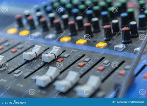 Slide Control Sound Effect 的图像结果