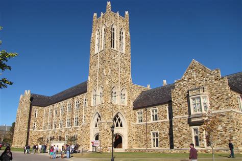 Rhodes College: Acceptance Rate, SAT/ACT Scores, GPA