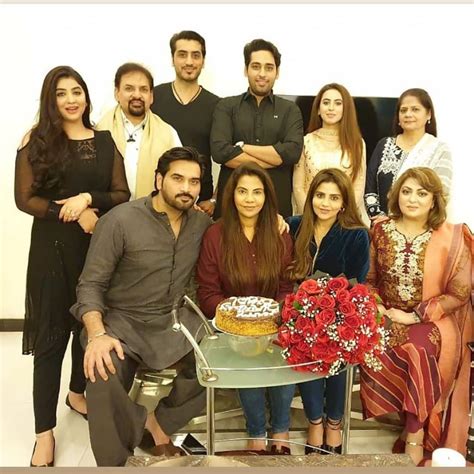 Humayun Saeed Wife Samina Birthday Pictures | Reviewit.pk