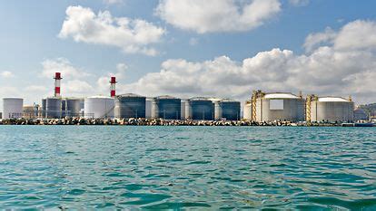 Gas & Flame Detection in LNG Facilities | Emerson IN