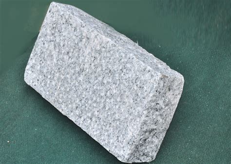 R R Stones