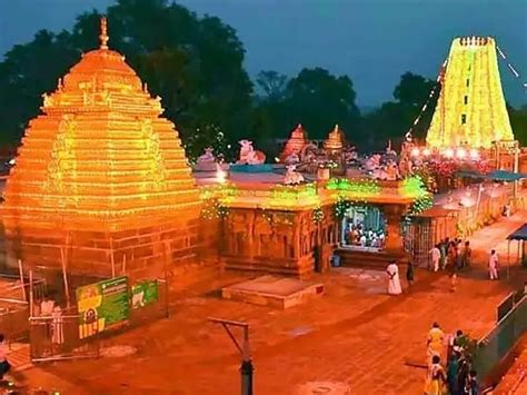 Sri Vinayaka Travels & Cabs