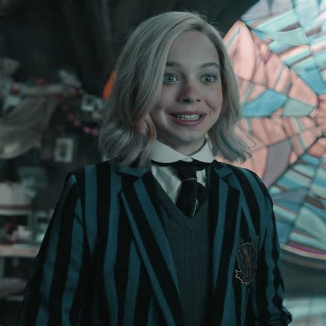 enid sinclair icons wednesday icons addams family icons | Chụp ảnh