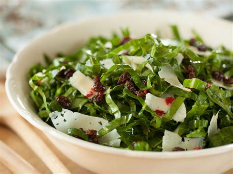 Recipe: Spanish-Style Collard Greens | Whole Foods Market