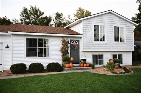 14 Ways to Modernize a Split-Level Home Exterior Without Renovating