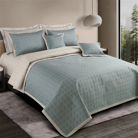 Bed Cover and Bed Sheet, Beige and Green Solid Cotton King Bedspread ...