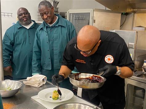 Prison Cooking Competitions 的图像结果