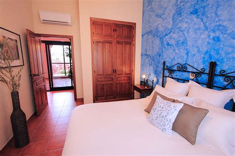 Arbequina-casa-donlope-fondo – Casa Donlope