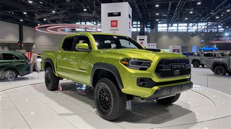 2022 Toyota Tacoma TRD Pro Arrives in Chicago With Electric Lime Green Exterior - autoevolution