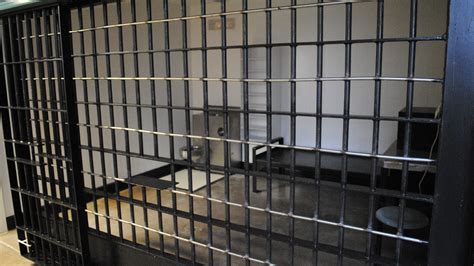 Indiana Gov. Eric Holcomb calls for state's first execution since 2009