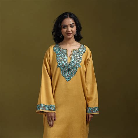 Yellow Sozni Hand Embroidered Kashmiri Merino Wool Pheran