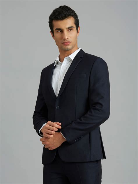 Shop Stylish Blazer for Men & Formal Blazer Suit for Men Now!