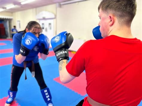 Kick Boxing 的图像结果