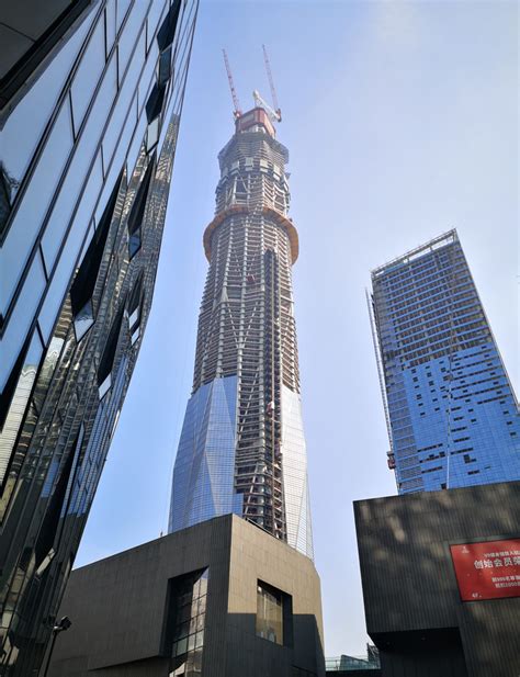 “成都第一高楼”已修至15层 明年11月整体封顶-搜狐新闻