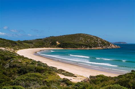 The 5 best places to visit in Summer in Australia - Harvest Inn
