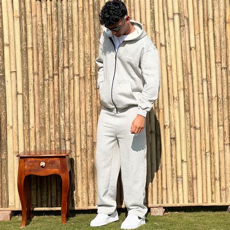 COZY ZIP UP GREY – FIRVT