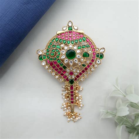 Detachable Jadau Kundan Divine Shankh/Conch Pendant/Brooch