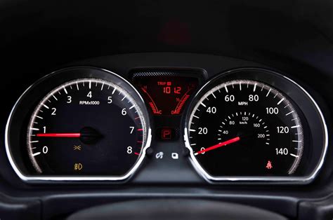 2014 Nissan Versa Note SV with SL Tech Package First Test - Motor Trend