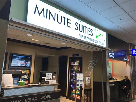 Review: Minute Suites Atlanta - TravelUpdate | Suites, Hotel lounge ...