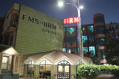 IRM Jaipur Campus: Photos, Virtual Tour