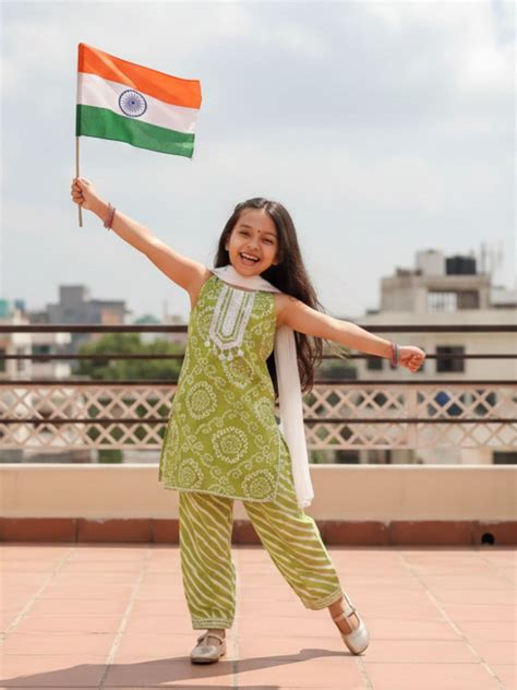 Green Cotton Sleeveless Floral Printed with Lace Girls Suit Set – AJ ...