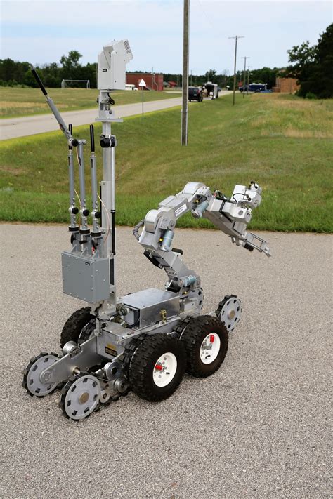 Photo Essay: EOD team members build remote-operated robot skills ...