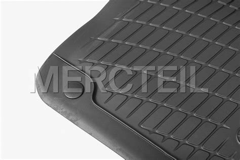 Buy the spare part Mercedes-Benz A22368009059051 floor mat