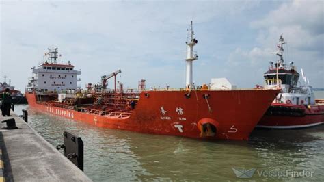 LUCAS, Chemical/Oil Products Tanker - Details and current position ...