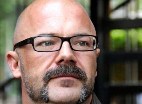 If His Ballsy Business Model Works, Andrew Sullivan Thinks Stars Like ...