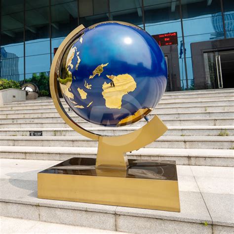 Metal Globe 的图像结果