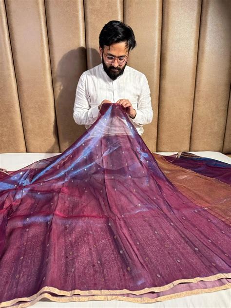 Emerald Blue Handwoven Pure Tissue Silk Saree – Unique Threads Sarees