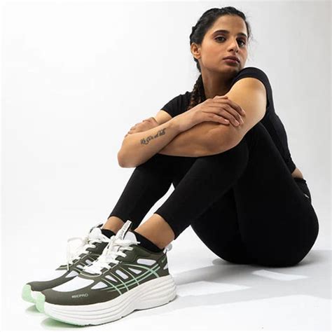 Sneakers for Women | Sports Shoes for Women | Bacca Bucci