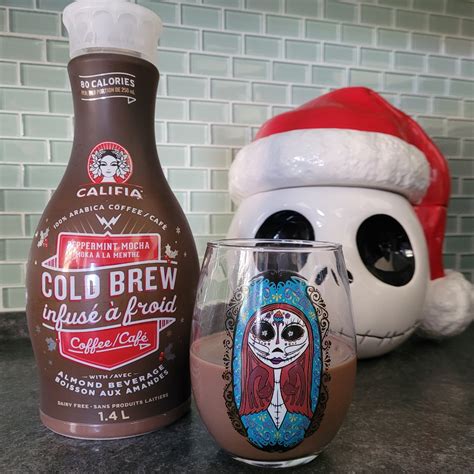 Peppermint Mocha Cold Brew Coffee from Califia Farms - Vegan Product ...