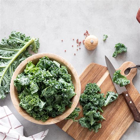 How Long Does Kale Last (+ Storage Tips) - Caitey Jay