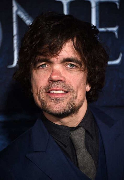 Short actors: 30 famous celebrities who are well under 6 feet - Legit.ng