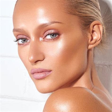 DANESSA MYRICKS Highlighting Lightwork 1 Palette | FEELUNIQUE