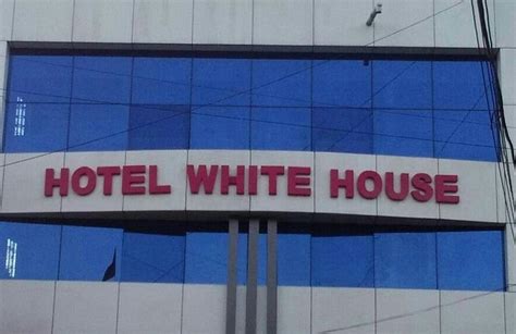HOTEL WHITE HOUSE (Jaigaon) - Hotel Reviews, Photos, Rate Comparison ...