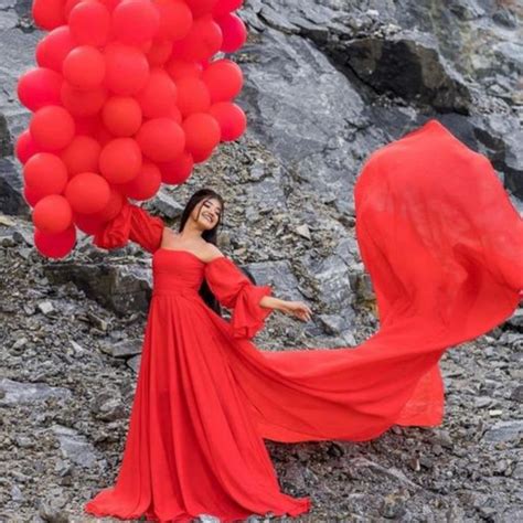 Red Off-Shoulder Balloon Sleeves Trail Gown – ShObO