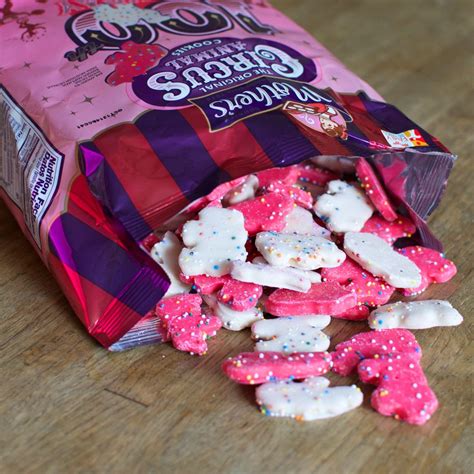 Circus Frosted Animal Crackers : r/nostalgia