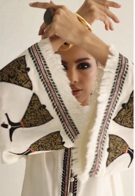 Hand Painted Kurta set 3 – IMPRESSIONS DESIGNSTUDIOS