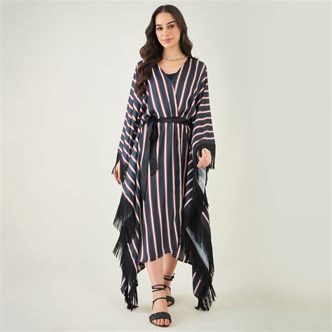 Polyester – First Resort by Ramola Bachchan