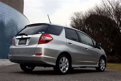 2012 Honda Fit Shuttle for Japanese Domestic Market Launched