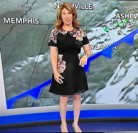 WRAL Elizabeth Gardner with another weather alert day! : r/WomenofWRAL