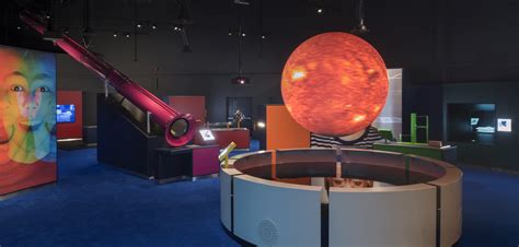 Science Museum Display 的图像结果