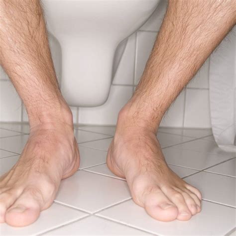 Toiletten-Kultur: Die Deutschen sind die größten Sitzpinkler | FAZ