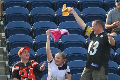 Pro Football Hall of Fame Class of 2020 Enshrinement - cleveland.com